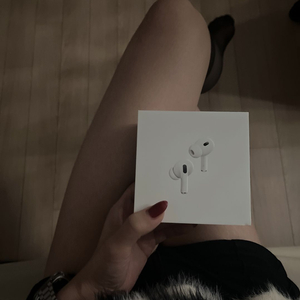 에어팟 프로 2세대 이미지