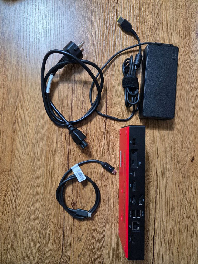 레노버 씽크패드 4 독 (40B0)--2