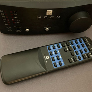 심오디오 MOON Neo 230HAD DAC겸용 헤드폰앰프 팝니다