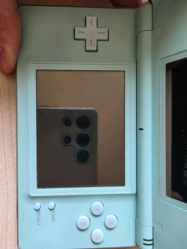 닌텐도ds lite 민트 + tt칩(r4칩)--7