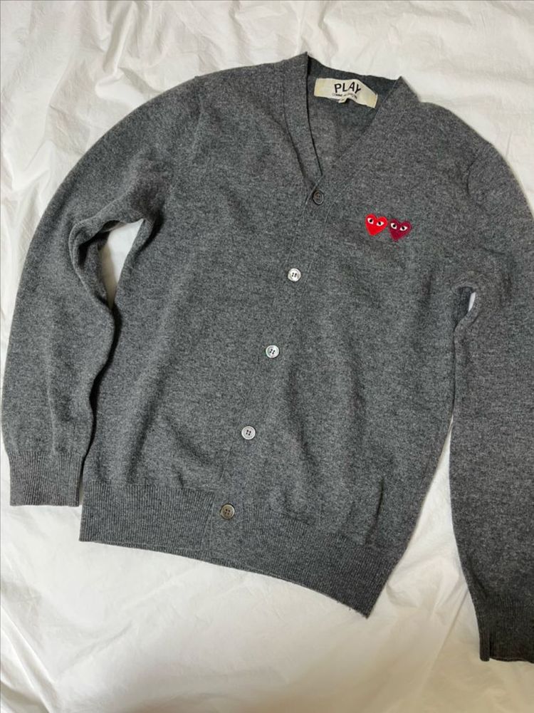 (남녀공용) 플레이 꼼데가르송 더블 하트 가디건 그레이--2