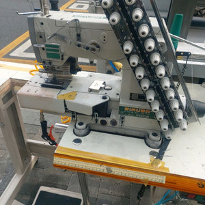 시루바 수동 닥고미싱 공업용미싱 이미지