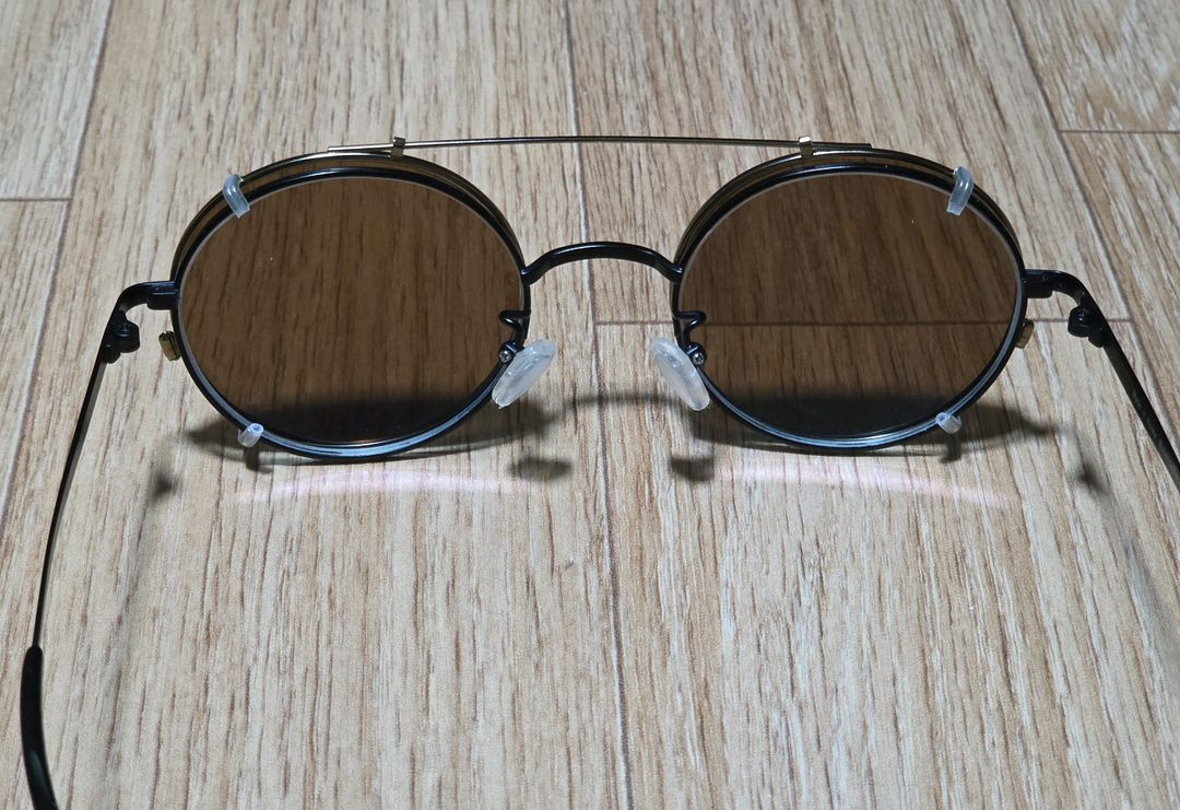 로벤스 티타늄 안경테+클립온 선글라스--5