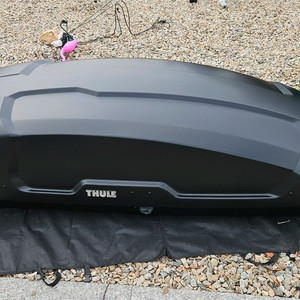 툴레 루프박스 포스 XT M 400L 팝니다.