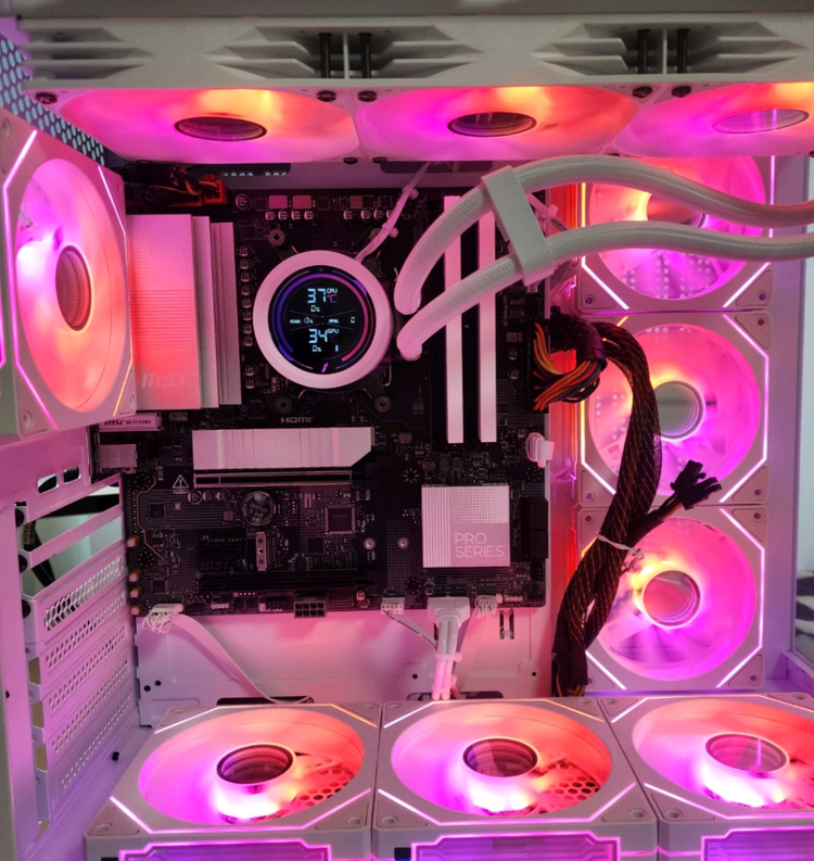 9800x3d 게이밍 컴퓨터 반본체 팔아요(직거래)--0