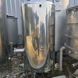 스텐탱크 500리터 기름탱크 물탱크 저장탱크 중고저장탱크 이미지
