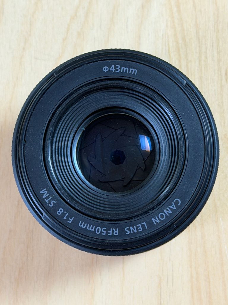 캐논 RF 50mm F1.8 STM 렌즈--1