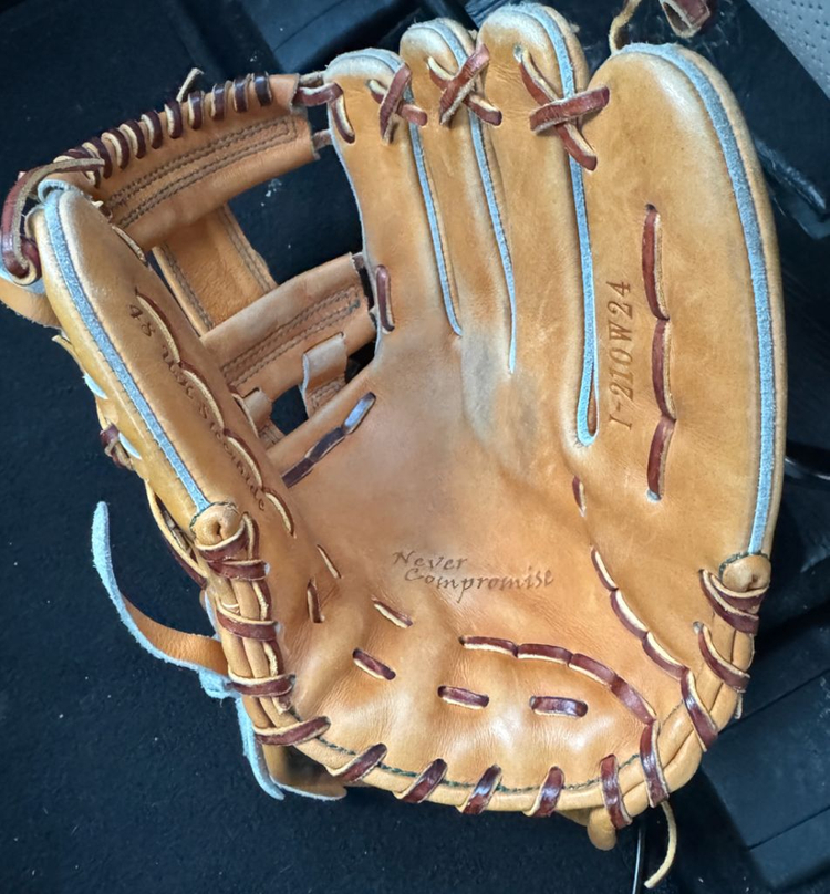 아톰즈 내야 글러브 이미지