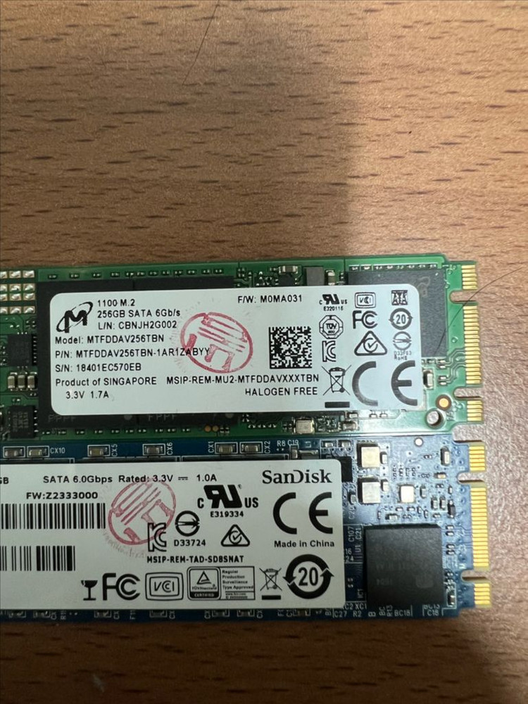 외산 M.2 SATA 256gb 팝니다--1