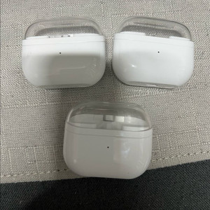 갤럭시 버즈3 프로 케이스 3개, 고장 이미지