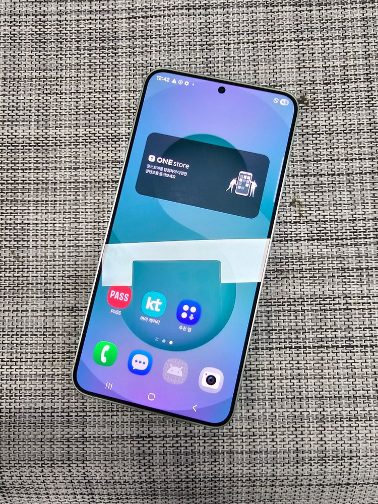 (신폰급) 갤럭시 S25플러스 256G 민트 액정무기스 무찍힘 초S급 선물용 정상해지폰 77만팝니다@ 이미지