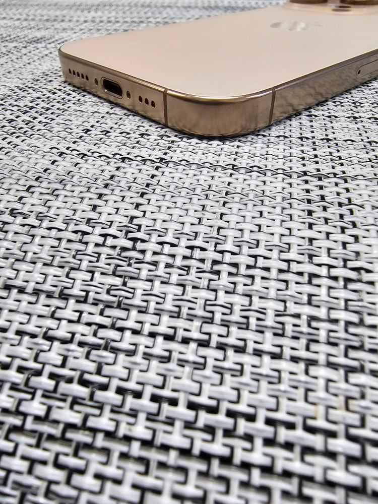 (외관SSS급) 아이폰16프로 256G 데저트 배터리100% 액정무기스 검수완료 가성비폰 80만팝니다@--7