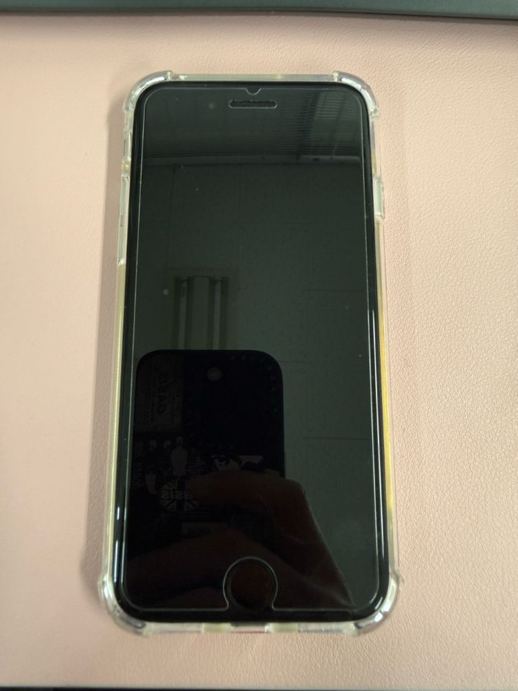 아이폰se2 화이트 64gb--1