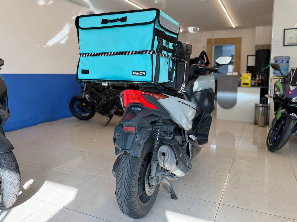 23년식 포르자 74,XXXkm 판매합니다:)--5