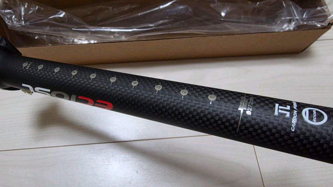 [새상품] 풀카본 싯포스트 경량 안장봉 로드자전거 픽시--1