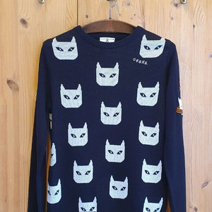 55.까스텔바작 캣 니트