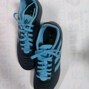 아디다스키즈 아동축구화210~215사이즈 이미지