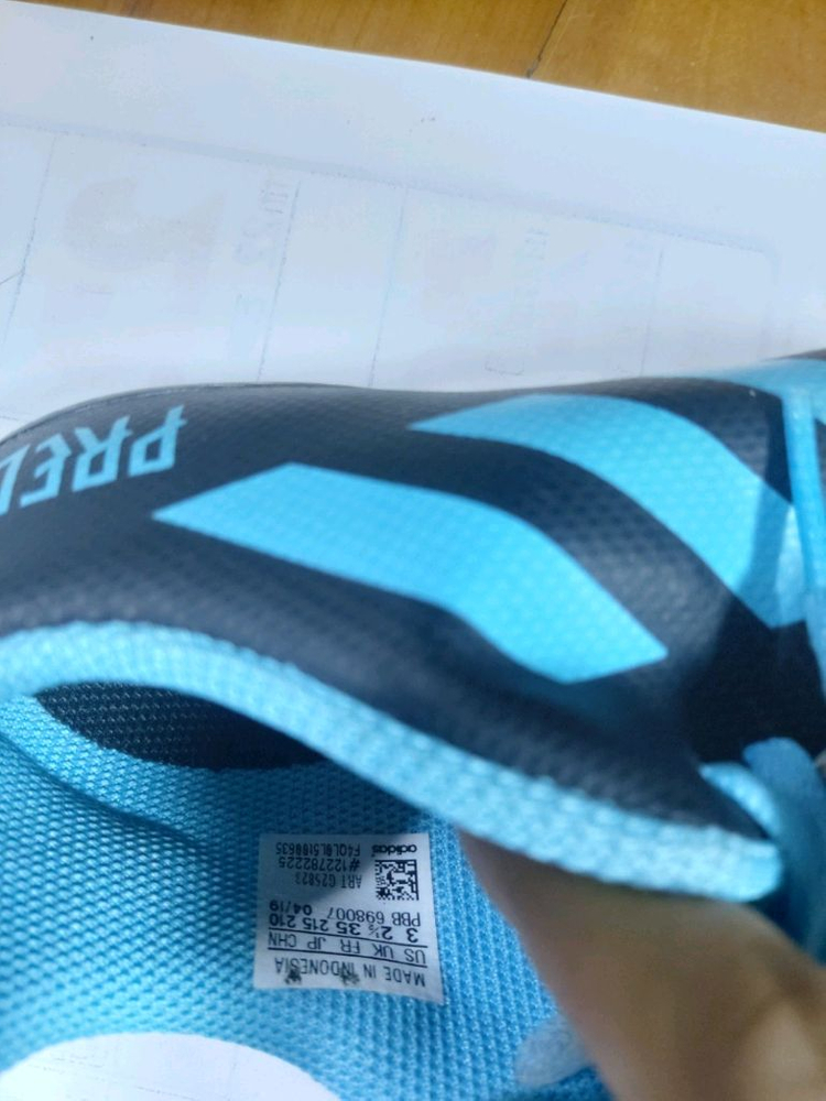 아디다스키즈 아동축구화210~215사이즈 이미지