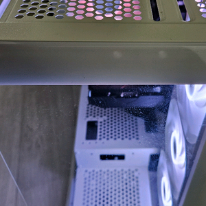 라이젠 7500x3d ddr5 16g 500g 지포스 4070 팔아요 7800x3d 아래 9600x 보다좋아요