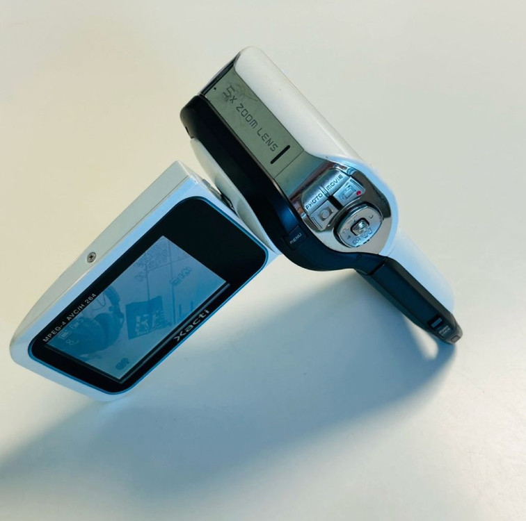 산요작티 Sanyo Xacti CA65 화이트 캠코더 이미지