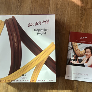 반덴헐 인스피레이션 (Van den hul / inspiration) 스피커 케이블 구합니다.