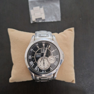 [SEIKO] 세이코 프리미어 키넥틱 페퍼츄얼 남성 메탈시계 이미지