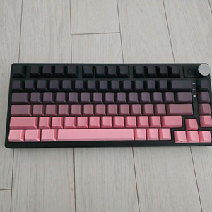 기계식 키보드 Epomaker HE75 Tri Flamingo 스위치 이미지