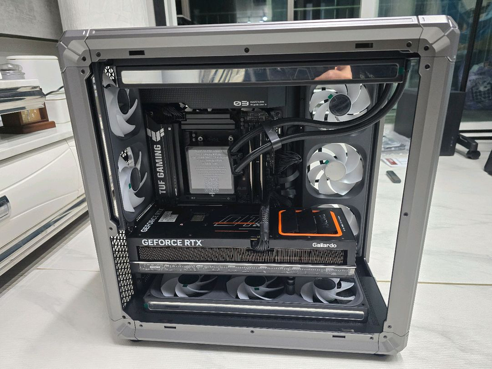 초고사양 게이밍pc 완본체(9800x3d, rtx5080, 48gb) 이미지