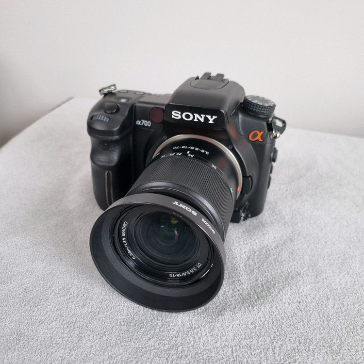 소니 A700 + 18-70mm 렌즈 A급 이미지