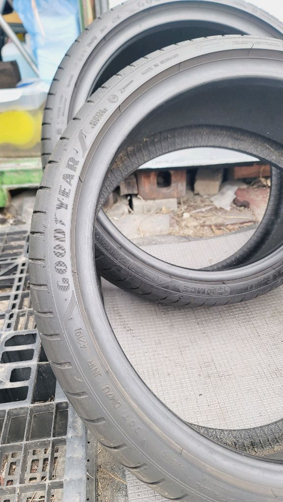 245 35 20 275 30 20굿이어 f1장터최저가--4