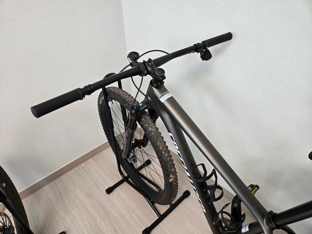 스페셜라이즈드 에픽 하드테일콤프 MTB--2