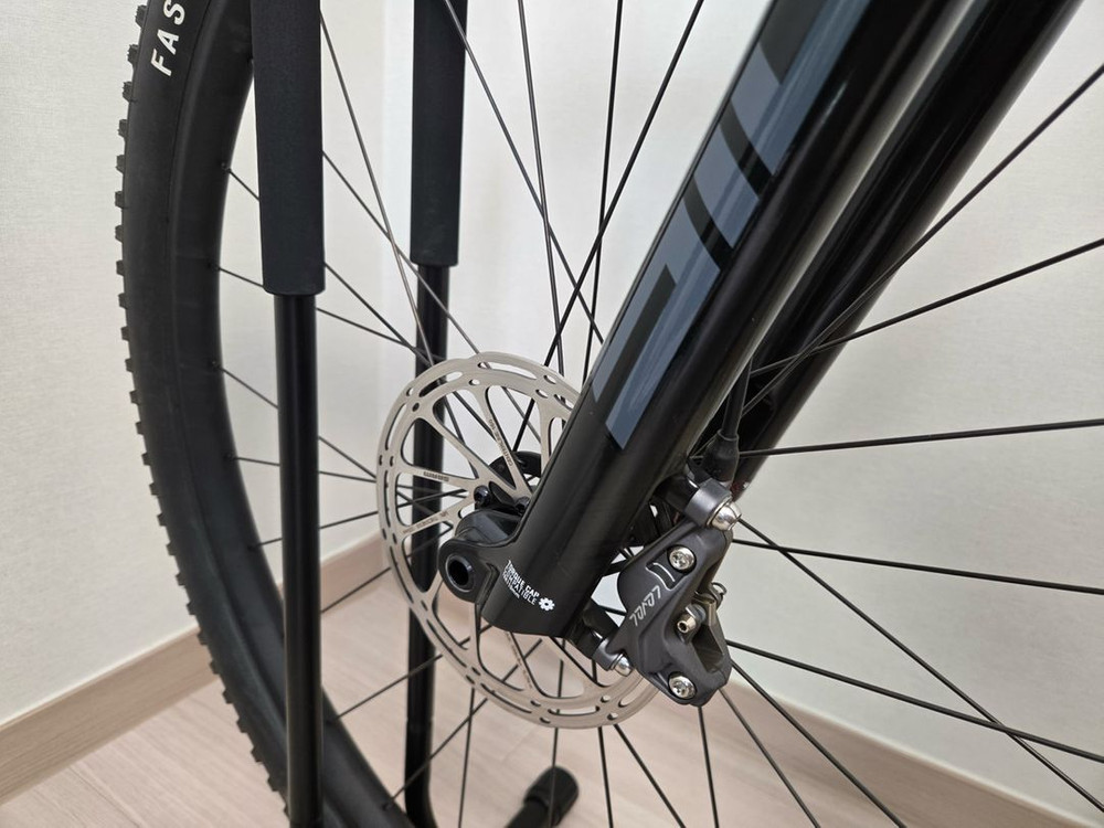 스페셜라이즈드 에픽 하드테일콤프 MTB--6