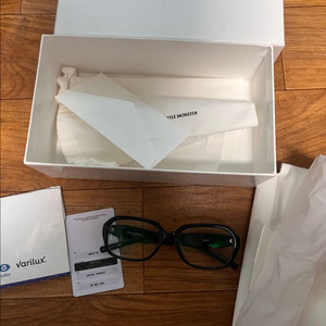 마르지엘라 젠틀몬스터 MM212 블랙 안경 이미지