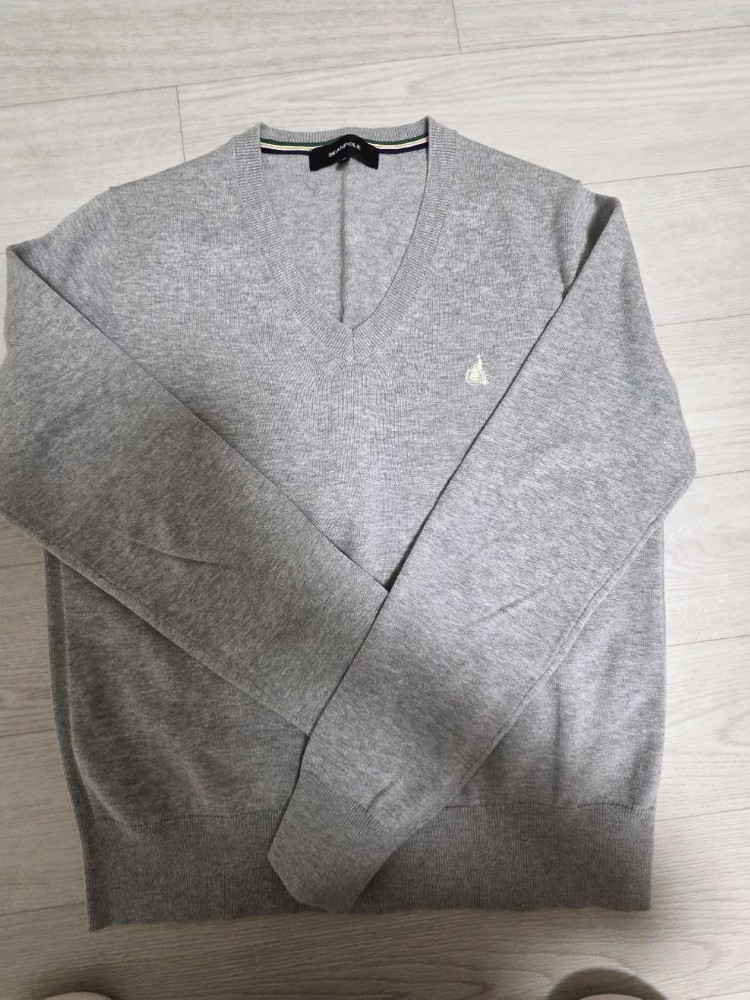 빈폴 니트 이미지