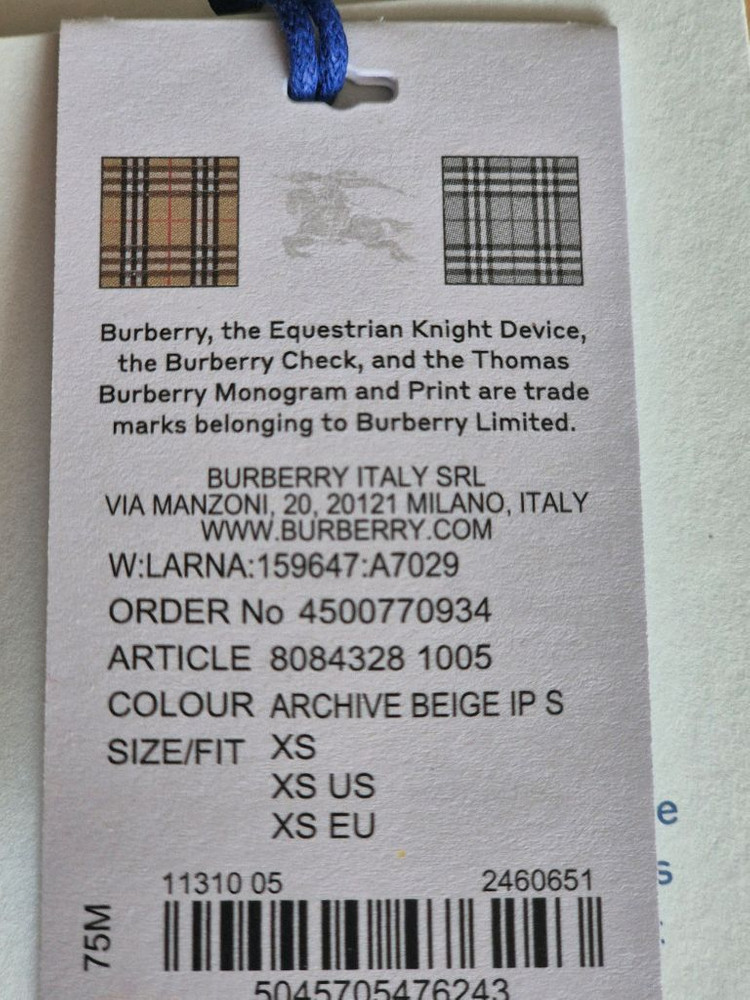 버버리 가디건 새상품(XS사이즈)--2