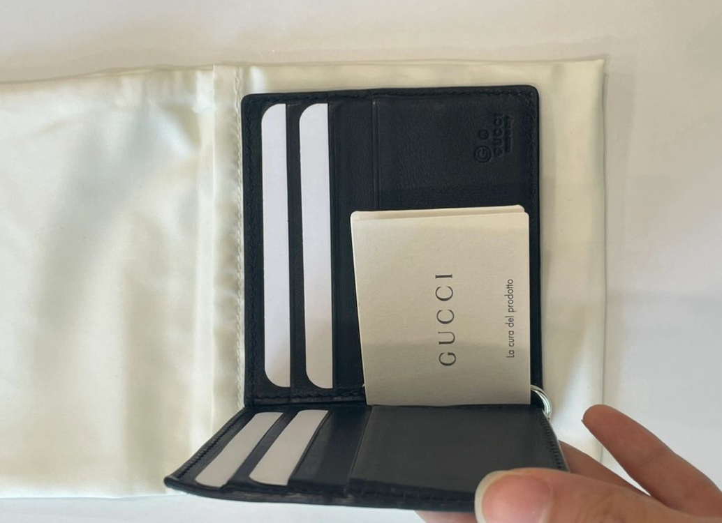 [구찌] 구찌 마이크로시마 머니클립 남성지갑 남자지갑 구찌지갑 이미지