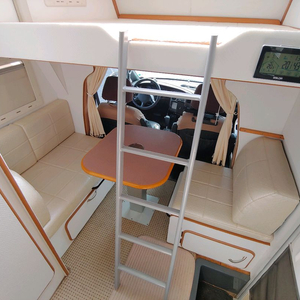 밴텍 아톰 6인 취침 캠핑카 이미지