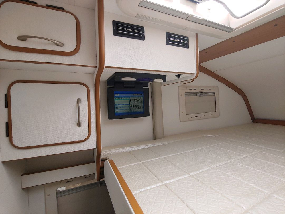 밴텍 아톰 6인 취침 캠핑카 이미지