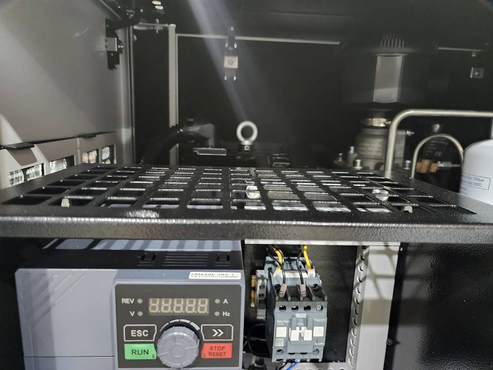 단상10마력 500리터 220v스크류 콤프레샤 올인원--6