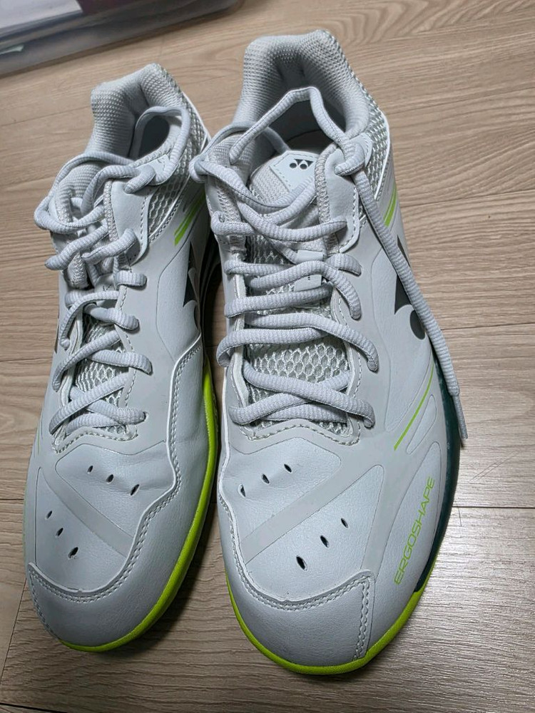 요넥스 배드민턴화(사이즈 280)--1