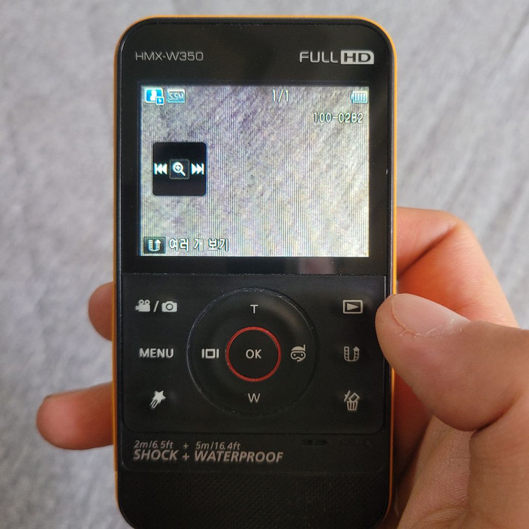 삼성 HMX-W350 캠코더. 이미지