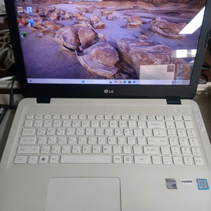 LG I7 6세대 940mx 노트북팝니다