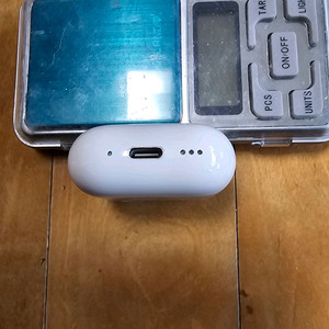 에어팟프로 2세대 c 타입 본체만입니다 이미지