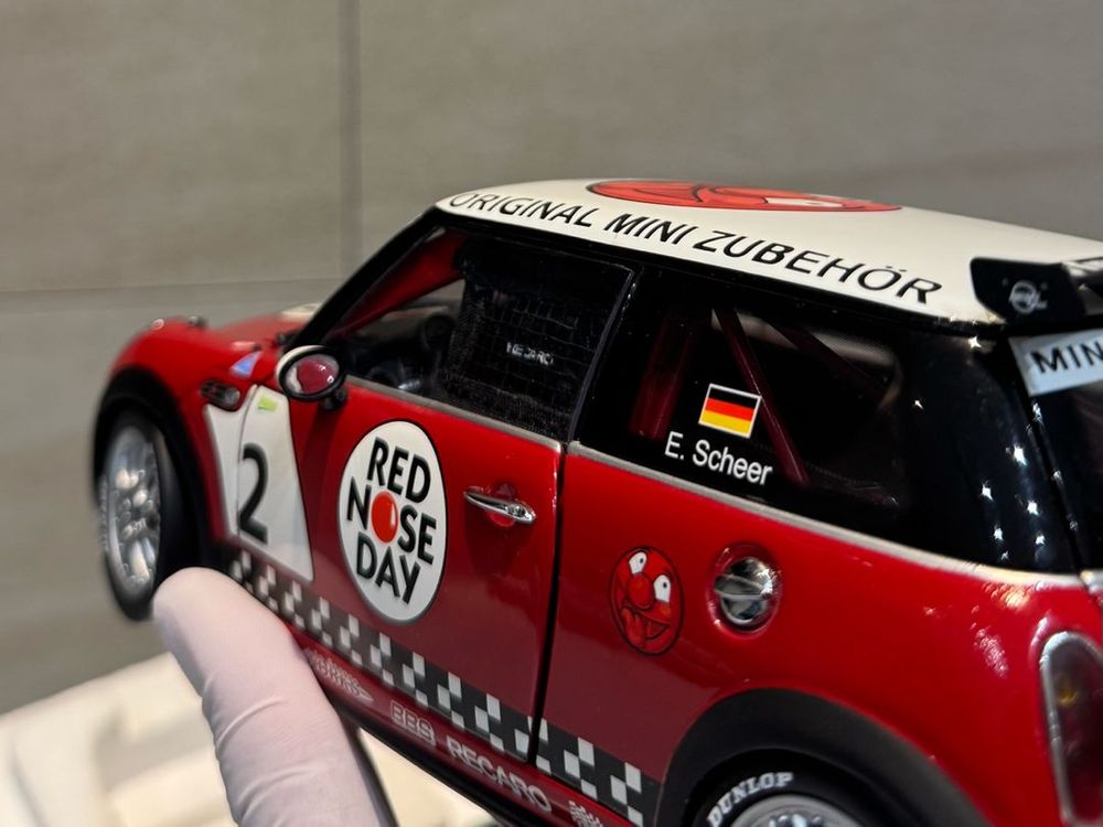 1:18 1/18 다이캐스트 Mini Cooper CHALLENGE JCW RED NOSE DAY D.V LIMIT 이미지