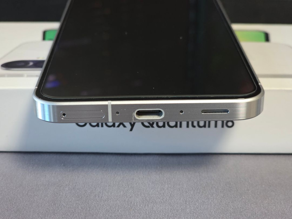 갤럭시 퀀텀6 그레이 128기가(25.9월 구매)--7