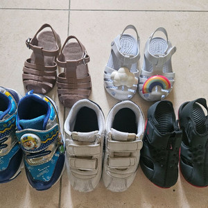 (개별구매가능) 아기 신발 유아 신발 운동화 샌들 5켤레 (리우드, 나이키, 크록스, 뽀로로 등) 이미지