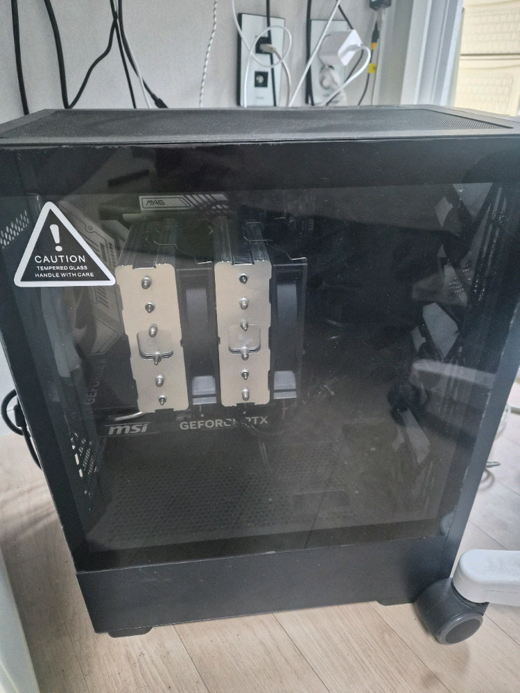 i7 14700kf / rtx4060 7gb 팝니다--7