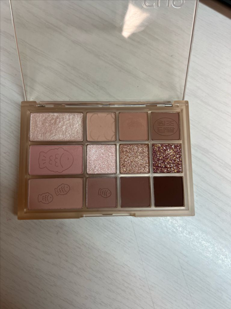 클리오 쉐이드 앤 섀도우 팔레트 04 오리지널 단팥 판매--0