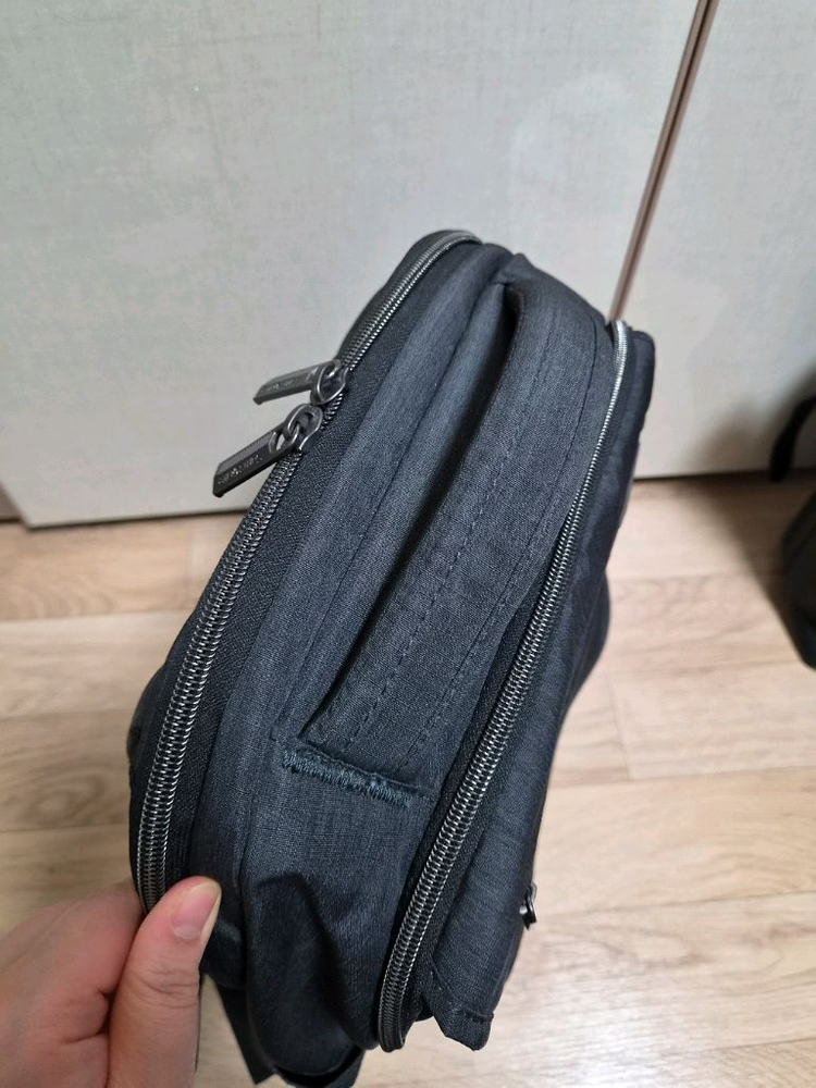 샘소나이트 남성 백팩 팝니다 이미지