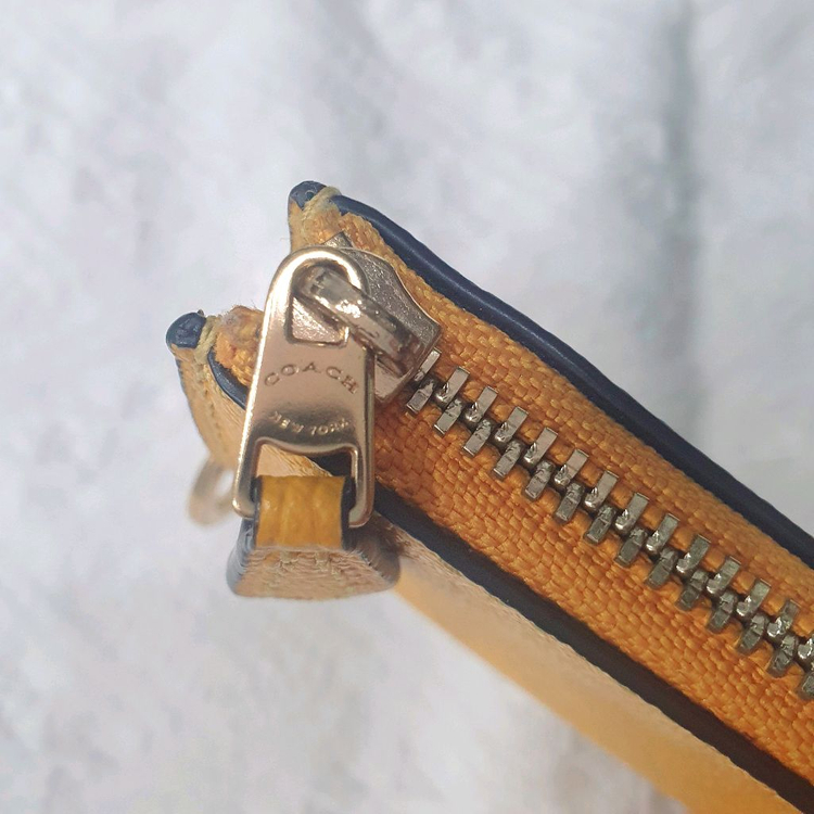 코치 카드지갑 키링 노랑--4